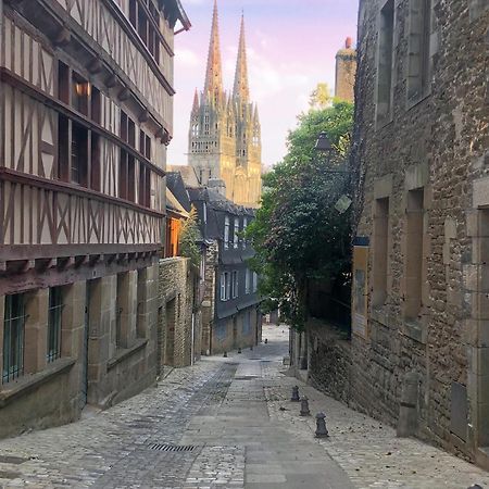 - La Suite Delos - Jacuzzi 2 Places - Centre Ville A Pied - Lit Queen Size - Parking Privee - Wifi - City Center Within Walking Distance - Quimper Bagian luar foto