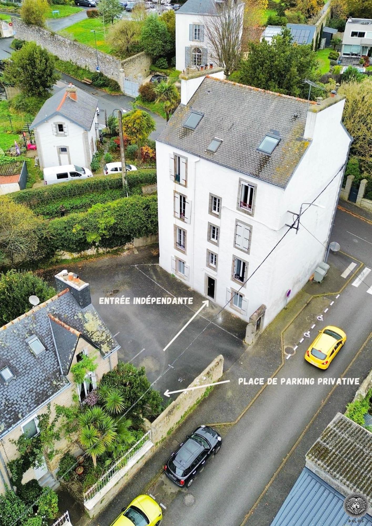 - La Suite Delos - Jacuzzi 2 Places - Centre Ville A Pied - Lit Queen Size - Parking Privee - Wifi - City Center Within Walking Distance - Quimper Bagian luar foto